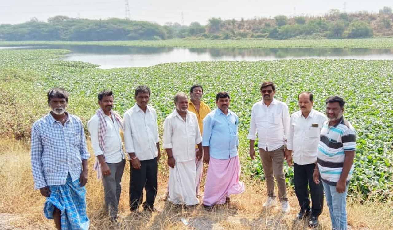 Sangareddy: Nakkavagu carrying pollutants into river Manjeera, says CPI (M)