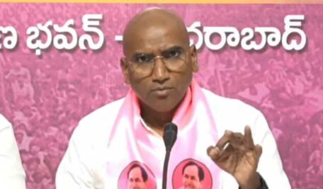 RS Praveen Kumar calls Jagadish Reddy’s suspension cowardly act by Congress