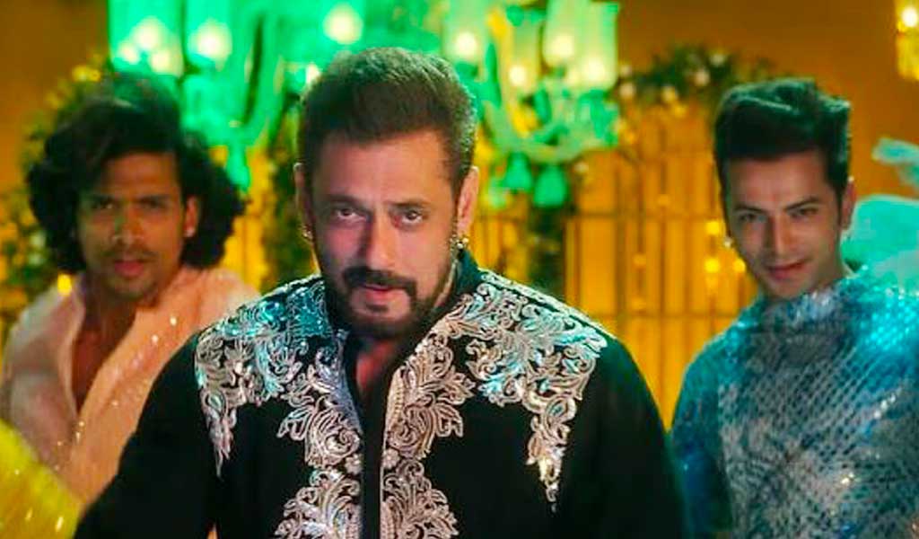 Salman Khan’s ‘Sikander’ kurta a hit before Eid