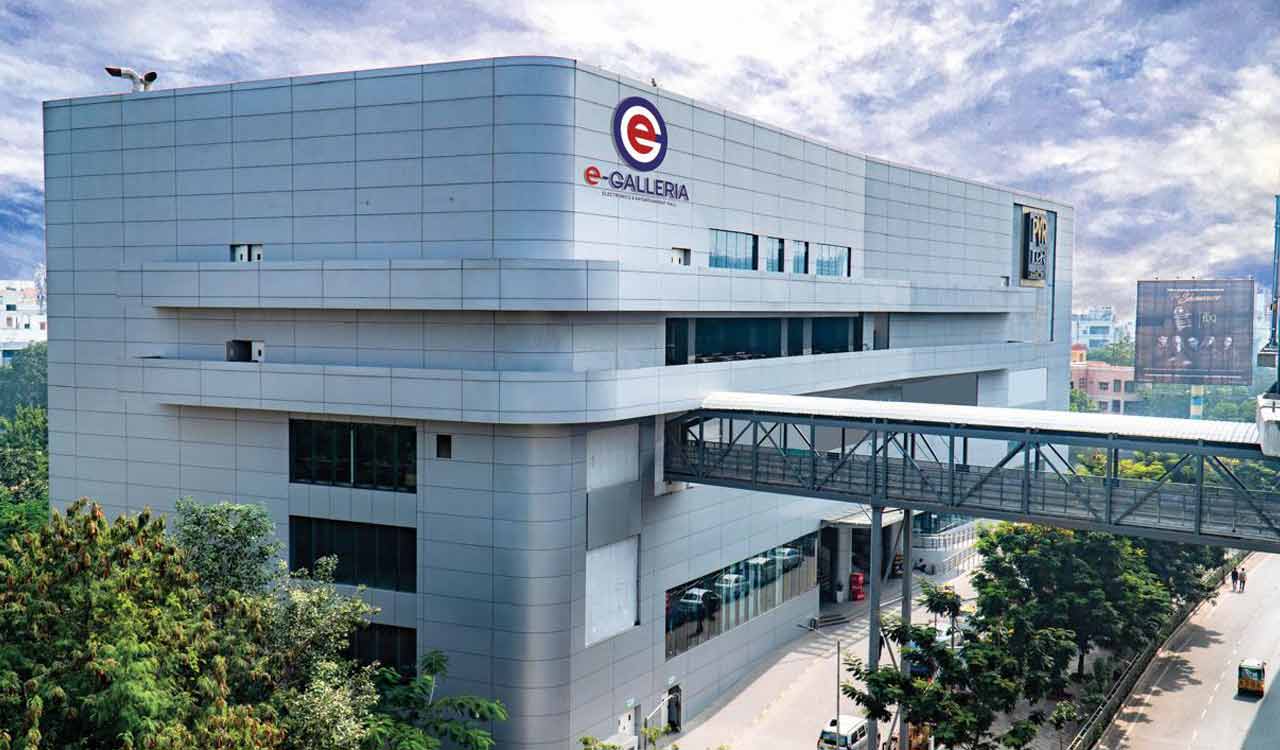 All metro stations in Hyderabad to have skywalks