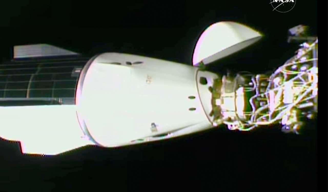 Sunita Williams, Butch Wilmore welcome their newly arrived replacements to space station