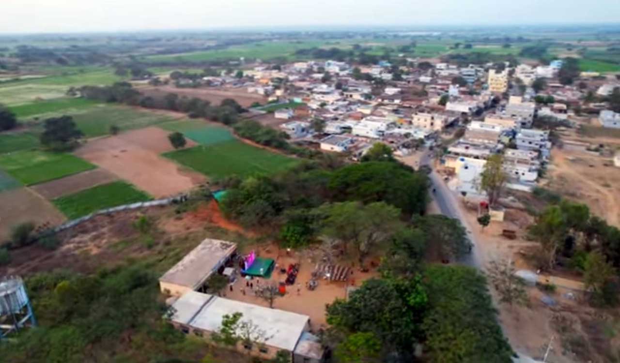 Telangana: Outsiders own more than half of farm lands in Siddipet’s Tunkikhalsa village