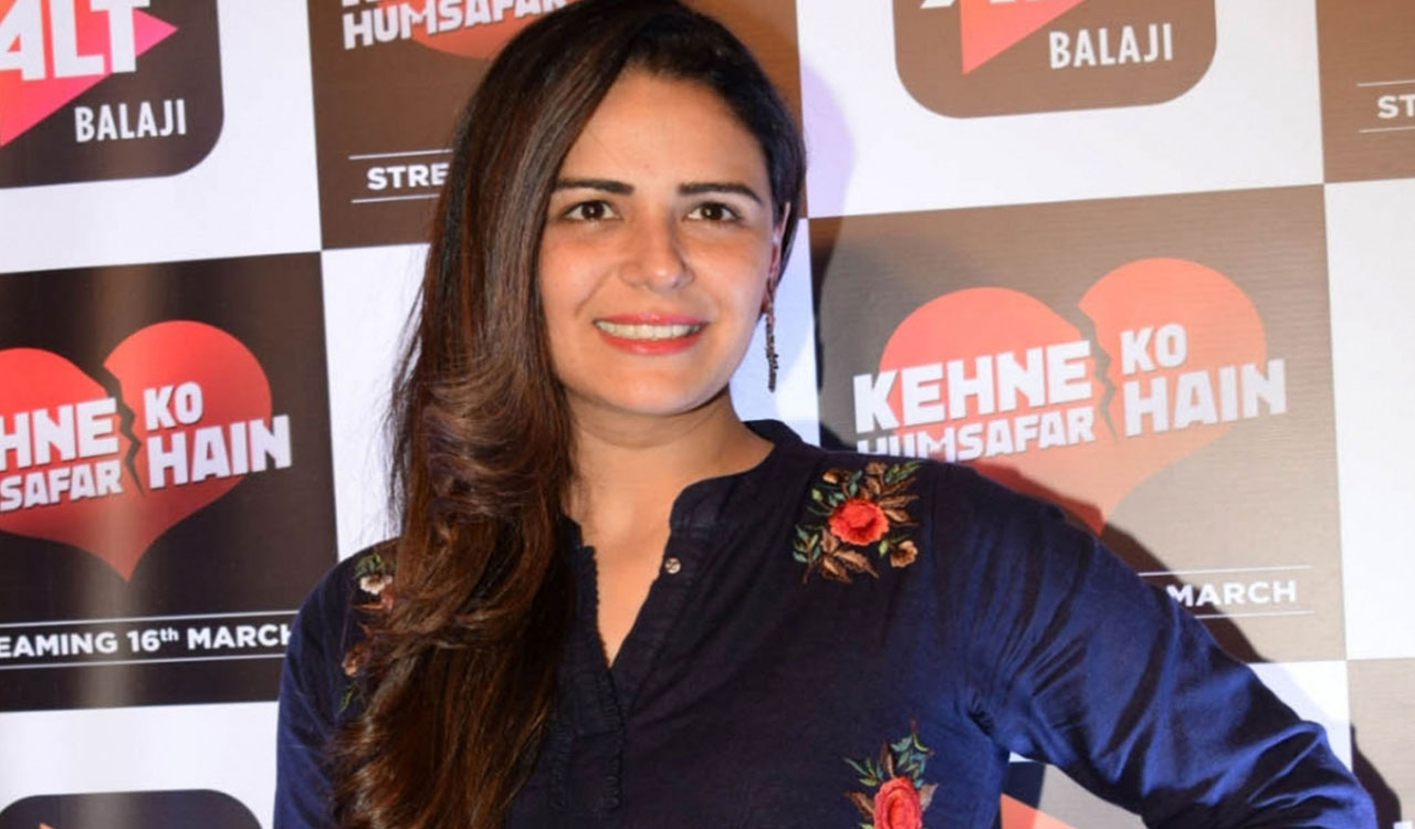 Women’s Day: Mona Singh calls for opportunities for women to empower on and off camera