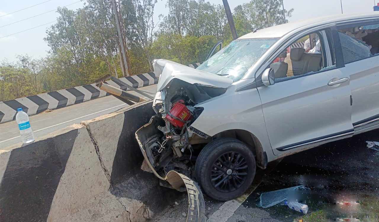 Telangana: Ramzan shopping trip turns tragic; one killed, four injured in road accident