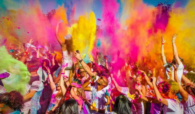 Several large-scale Holi events are planned across Hyderabad, each offering unique experiences. Whether you’re looking for a Bollywood-style Holi bash, a rain dance party, or a traditional Lathmar Holi, the city has it all.