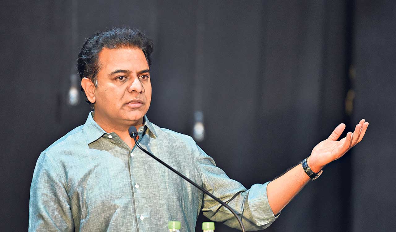 KT Rama Rao condemns Congress government banning protests at Osmania ...