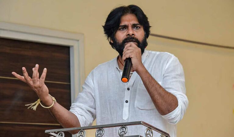 entertainment dont expect patriotism from bollywood pawan kalyan