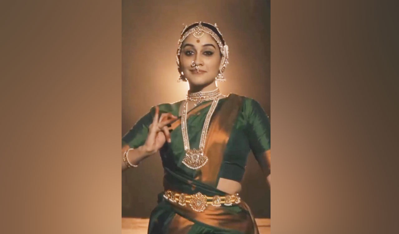 Regina Cassandra recalls playing Mrinalini Sarabhai in Rocket Boys2