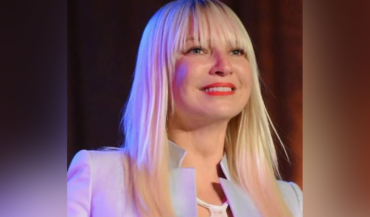 Sia files for divorce from second husband after 2 years of marriage ...