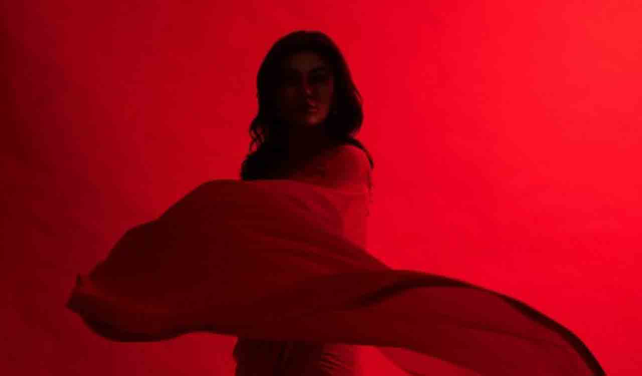 Sushmita on Women’s Day: Wish us all courage to live an authentic life, financial independence