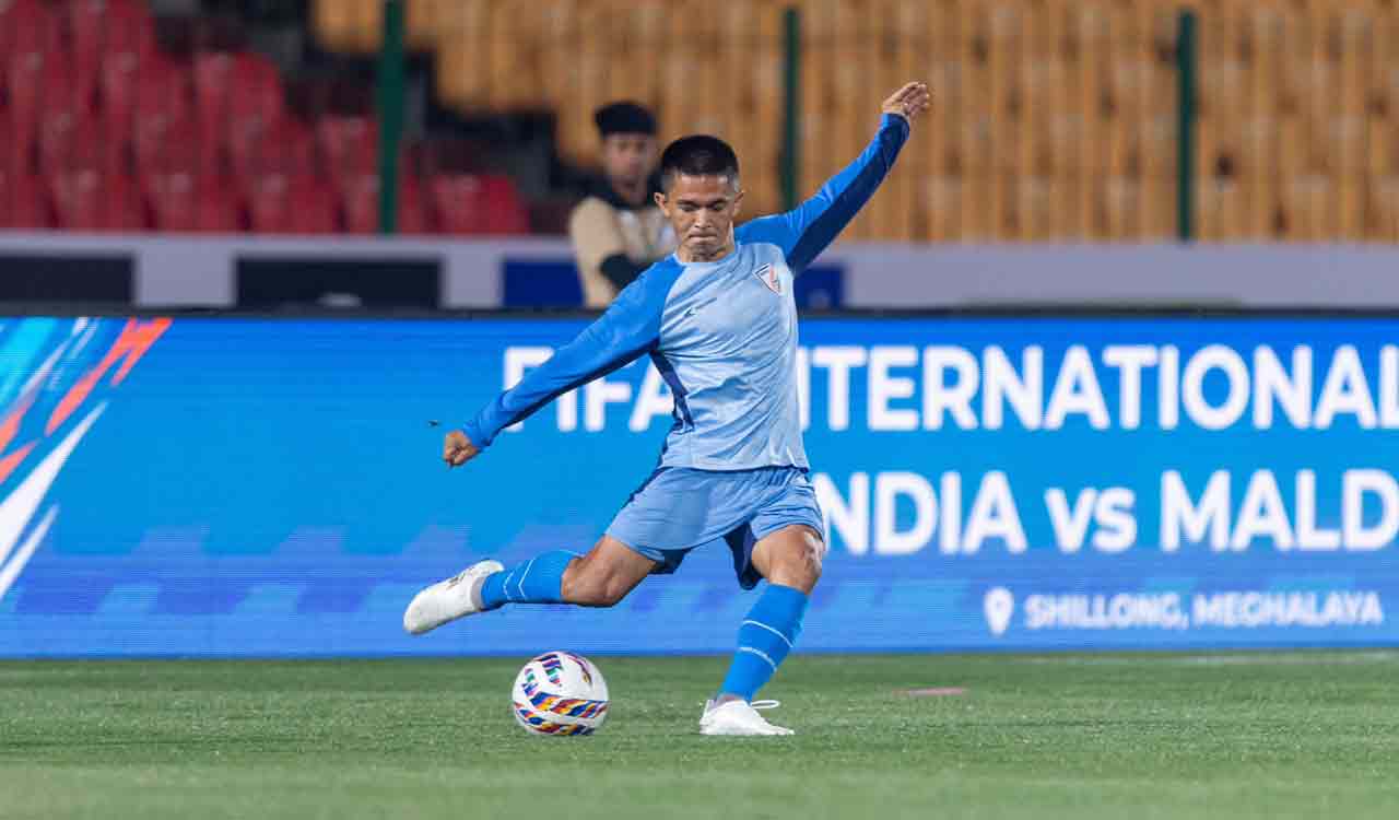 Comeback man Chhetri scores as India beat Maldives 3-0 in friendly football match