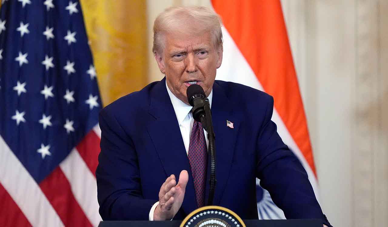 US pauses aid to Ukraine, say reports