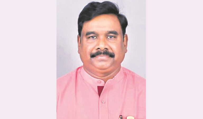 Uoh Professor Appointed Vc of pondicherry university