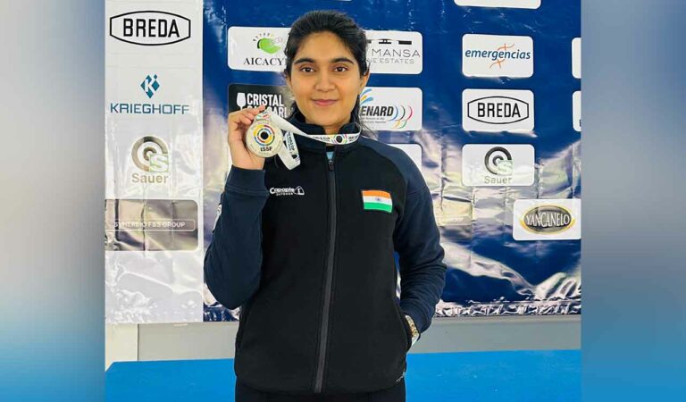 Hyderabad's Esha Singh wins silver in 25m pistol event at World Cup Shooting Championship in Buenos Aires