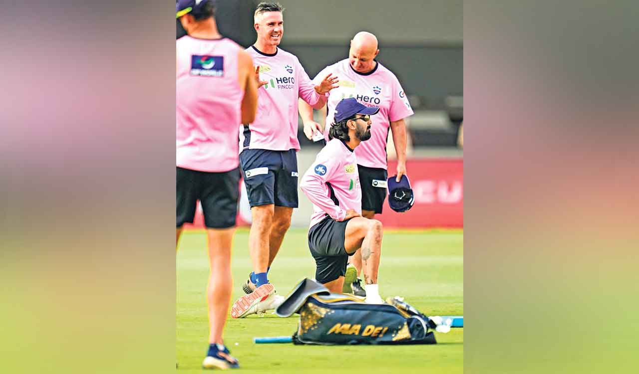 The battle of titans: All eyes on Siraj and Starc as Gujarat takes on Delhi Capitals