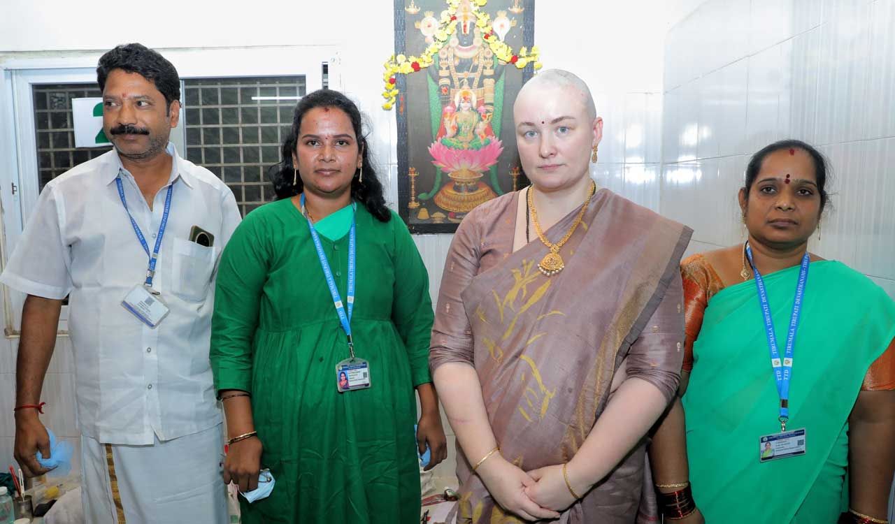 Pawan Kalyan’s wife Anna Lezhneva offers prayers at Tirumala; donates Rs 17 lakh to temple trust