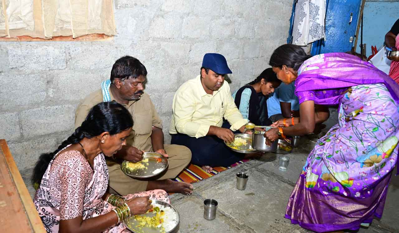 Medak Collector has lunch at sanitation worker’s house