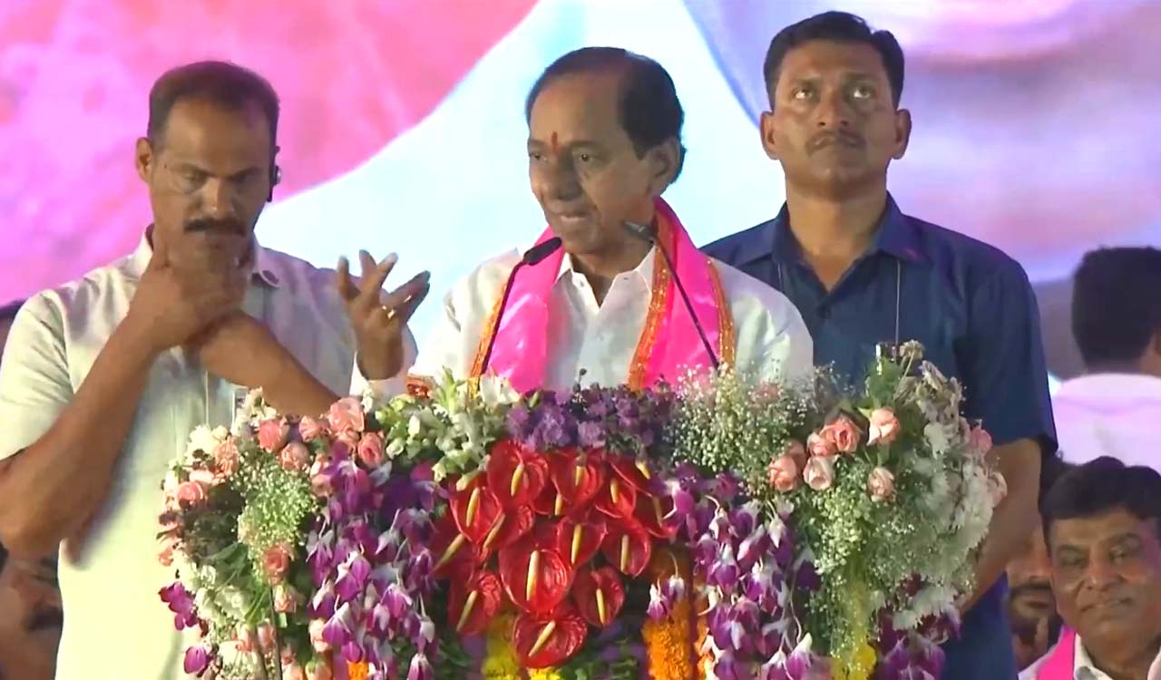 Congress is “20 percent commission” government, says KCR