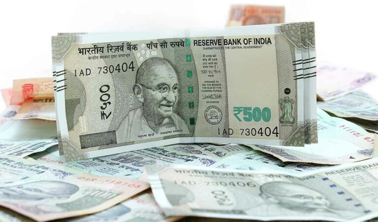 Telangana: ACB sleuths raid on Wankidi check-post, seize unaccounted cash Rs 45,000