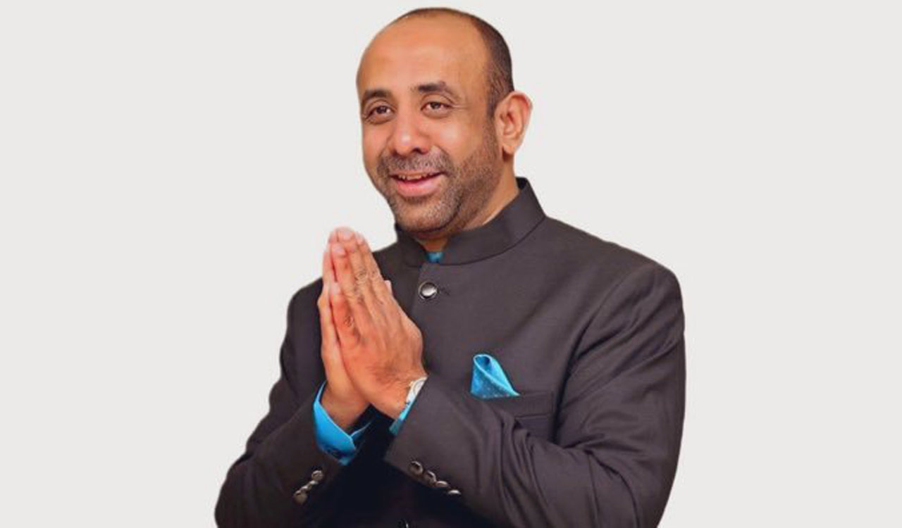 Former MLA Shakil Aamir detained at Hyderabad airport upon arrival from Dubai, allowed to attend mother’s funeral