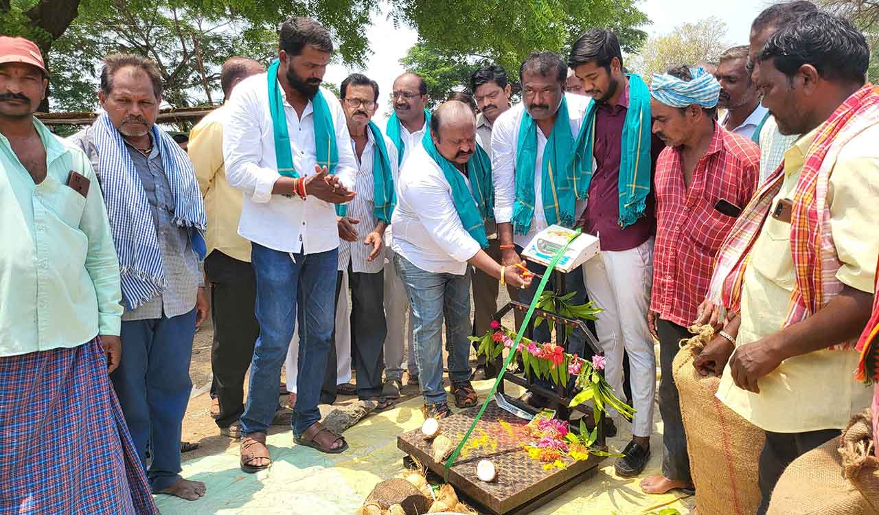 Gangula Kamalakar to embark on padayatra for water in Telangana’s Karimnagar
