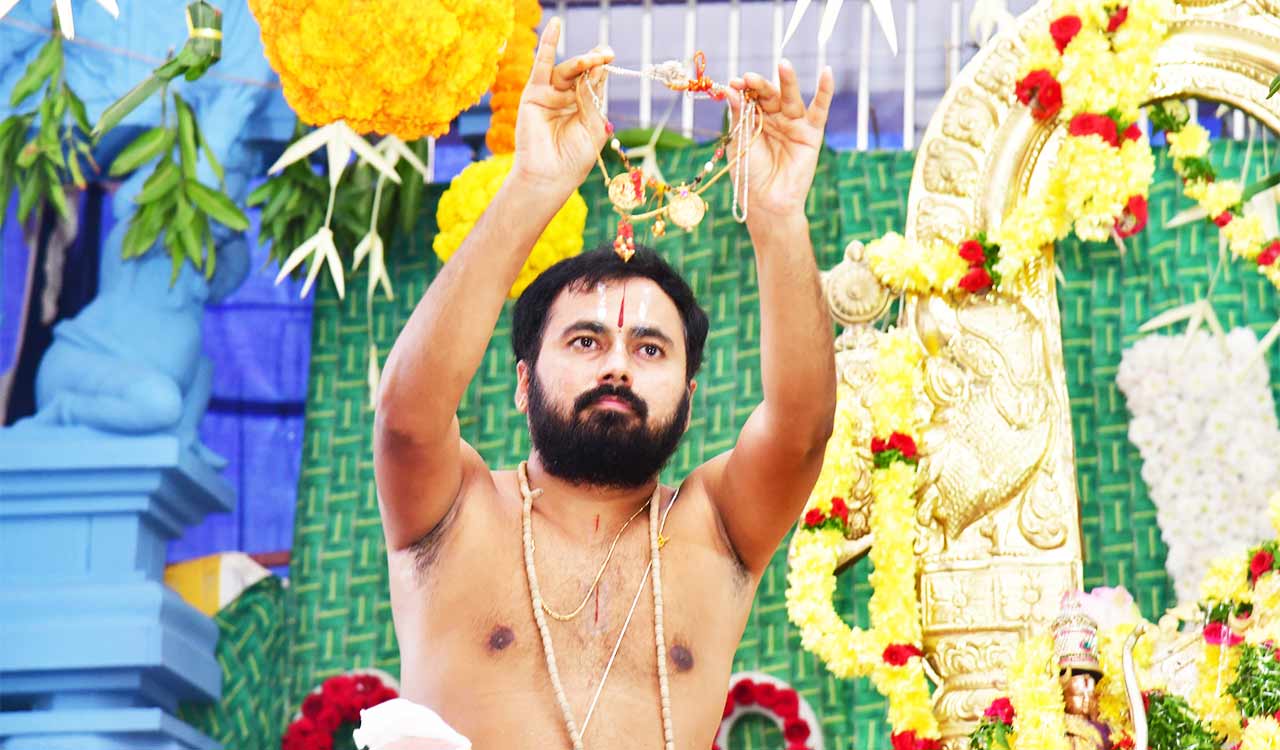 Sri Rama Navami celebrated on grand scale at Illandakunta Ramalayam in Karimnagar
