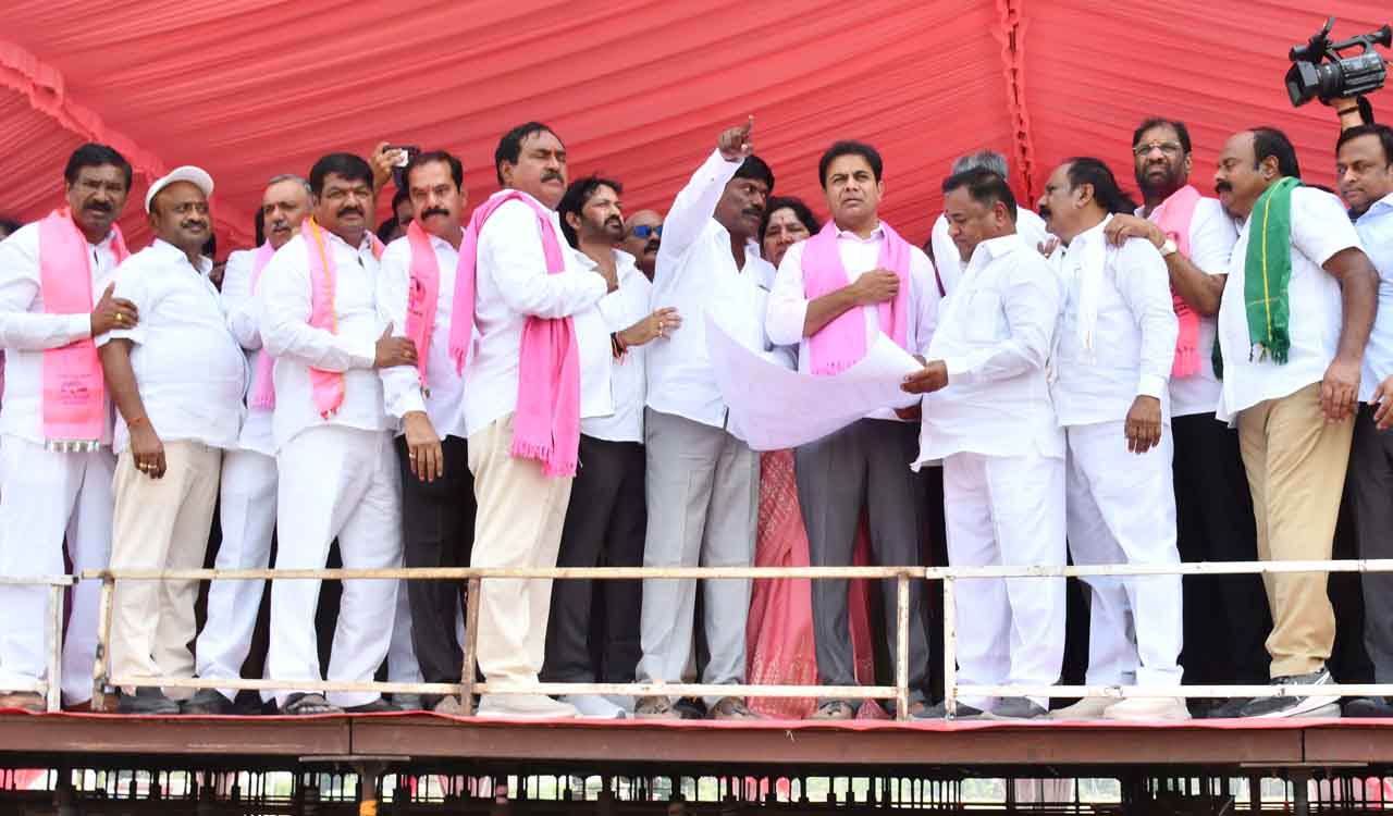 People eager to see, listen to KCR at Elkathurthy public meeting: KTR