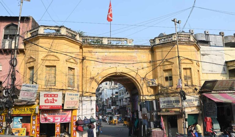 Arches of Nizam era in Hyderabad crave for attention