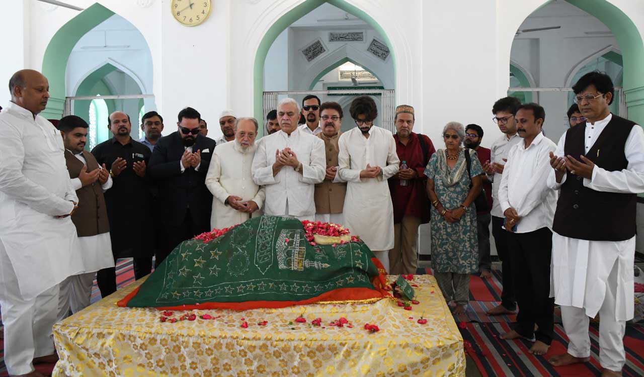 Hyderabad: Birth anniversary of Nizam seventh, Mir Osman Ali Khan, observed