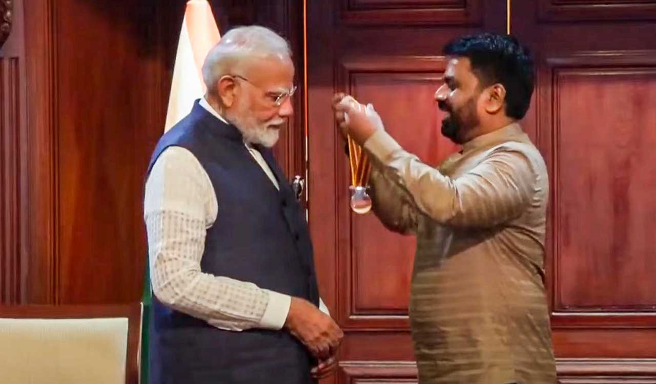 Sri Lanka bestows Mithra Vibhushana award on PM Narendra Modi