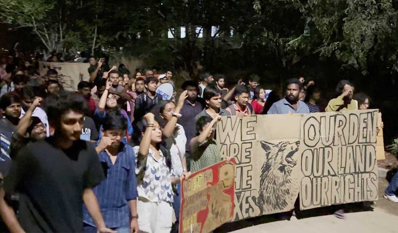 Watch: ‘Rally for resistance’ on UoH campus seeks release of detained students