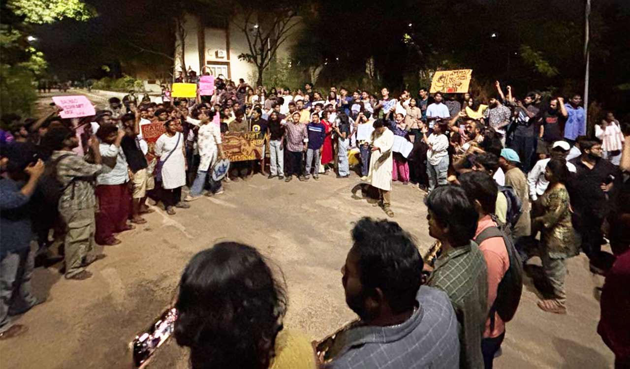 Watch: ‘Rally for resistance’ on UoH campus seeks release of detained students