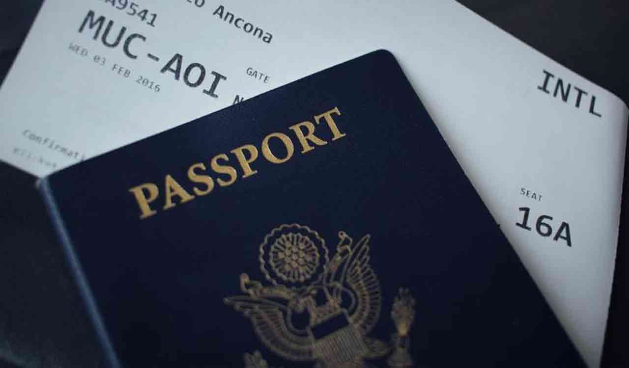 Hyderabad police issue notices to four Pakistan nationals to leave country