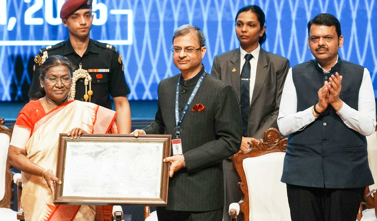 RBI at 90: Enduring partnership between RBI and government essential, says President Murmu