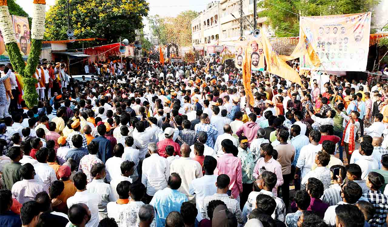 Hyderabad: Massive turnout for Sri Ramanavami Shobha Yatra; Tight security in place