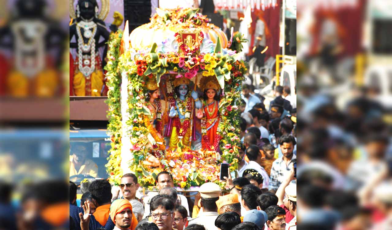 Hyderabad: Massive turnout for Sri Ramanavami Shobha Yatra; Tight security in place