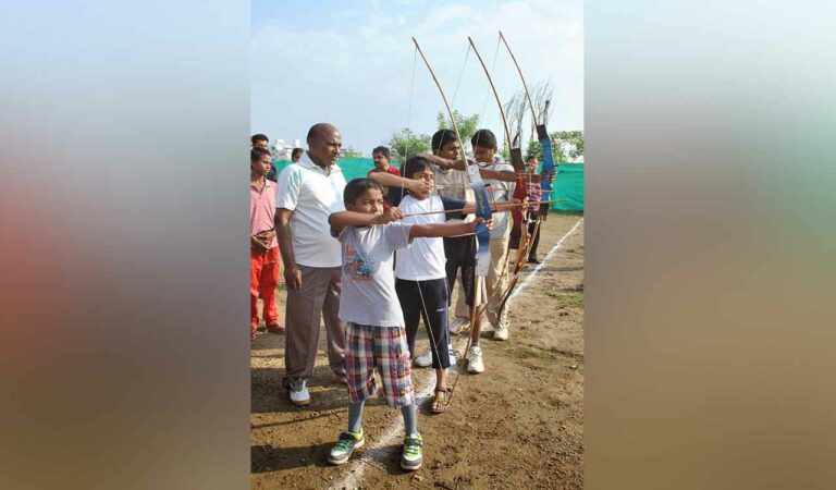 At 63, this Dronacharya of archers take a bow, churns out Eklavyas