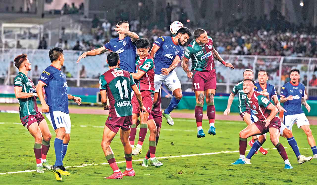 Mohun Bagan emerges Indian Super League 2024-25 champions, beats Bengaluru 2-1 in final during extra time