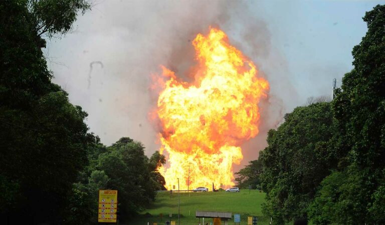 Colossal fire erupts in Malaysia, apparently from burst gas pipe