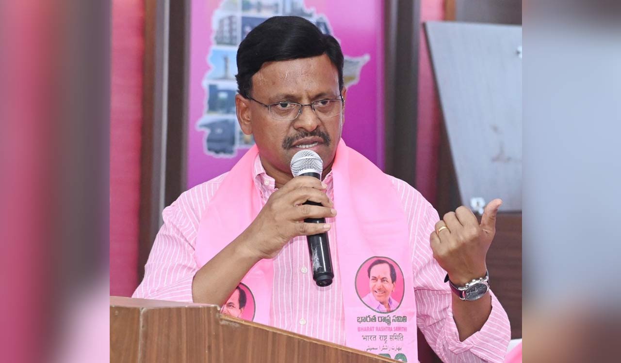Over 40, 000 cadres, public from Khammam to attend BRS silver jubilee public meeting in Warangal