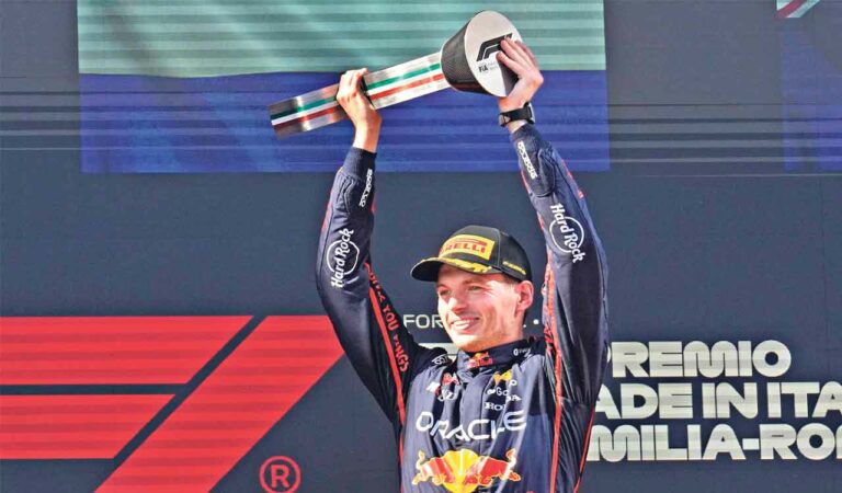 sports red bulls verstappen beats piastri to win f1 emilia romagna grand prix