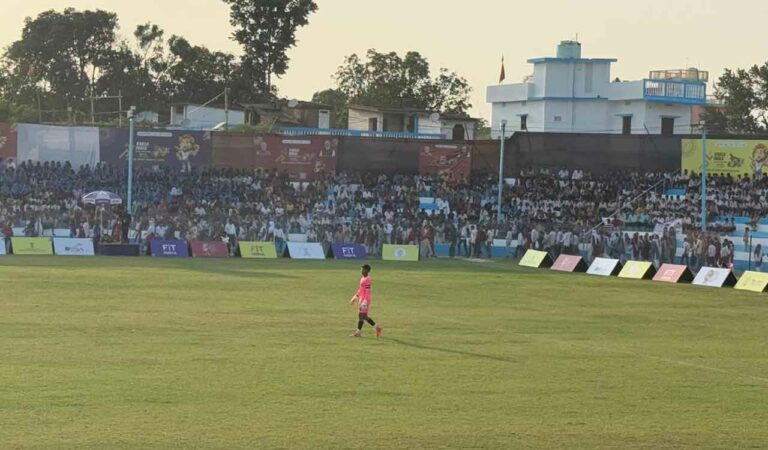 sports football ke rang begusarai ke sangh