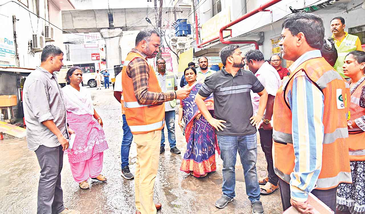 GHMC Commissioner RV Karnan inspects development works in Saroornagar