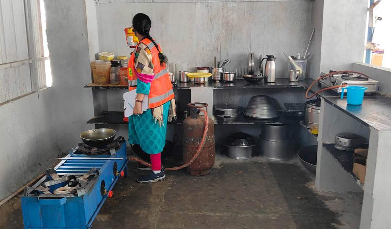 Hyderabad: GHMC teams raid over 58 private hostels, penalise for running without licenses