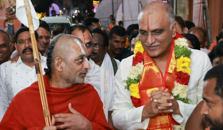 Telangana: Chinna Jeeyar Swamy hails Siddipet development