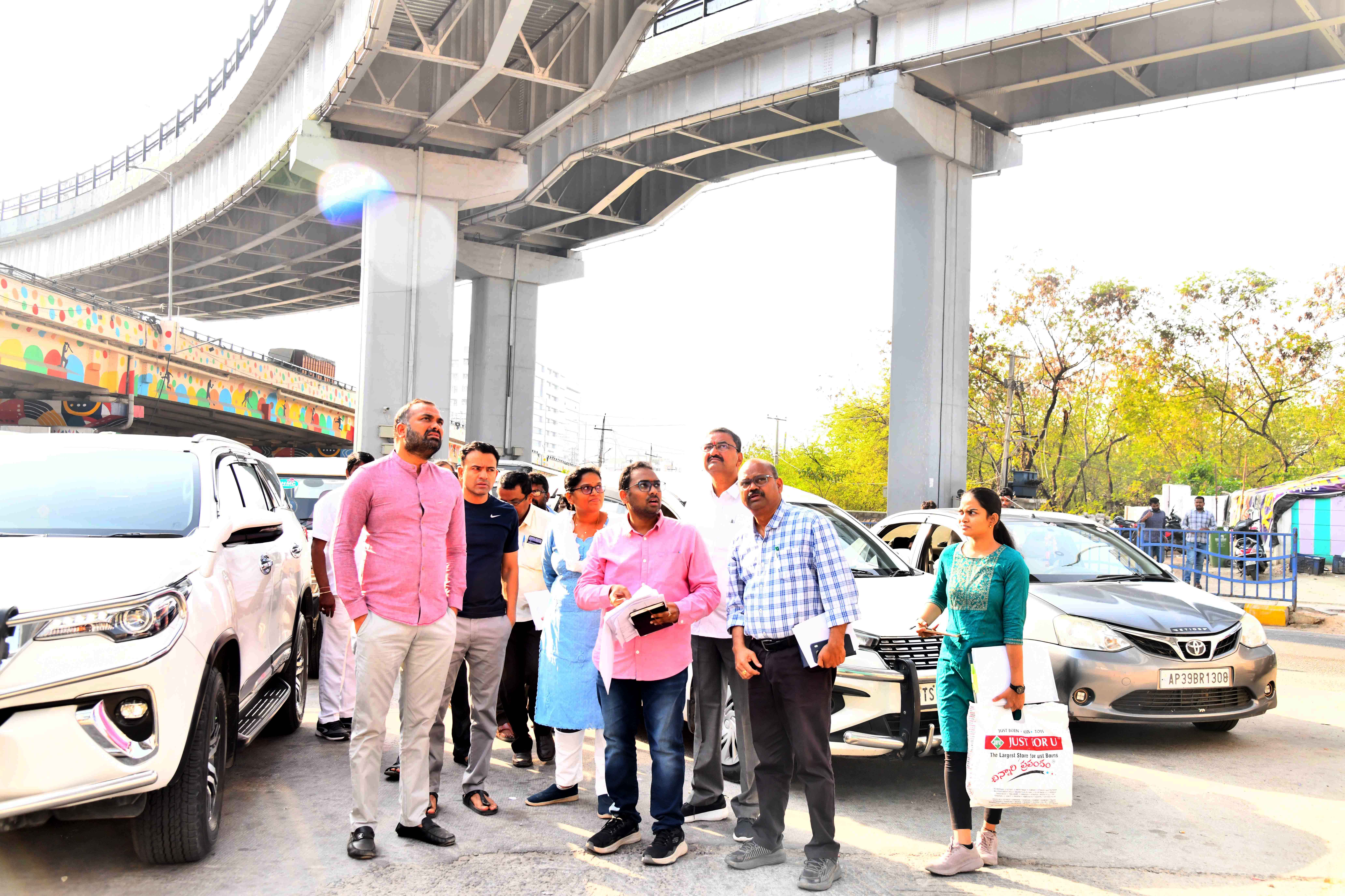 GHMC Commissioner Karnan inspects development works in Serilingampally