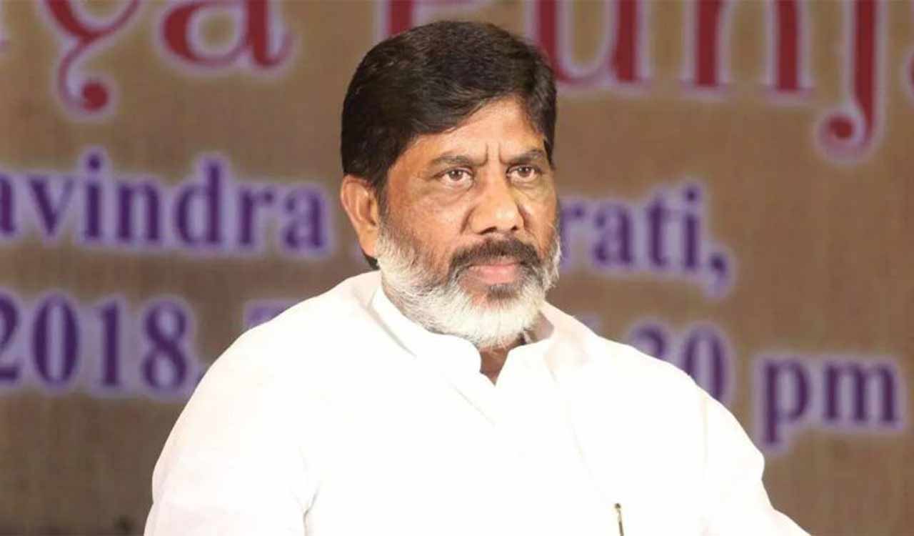 Distribution of Rajiv Yuva Vikasam sanction letters on June 2