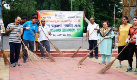 NTPC officials taking part in Swachhta Pakhwada. 