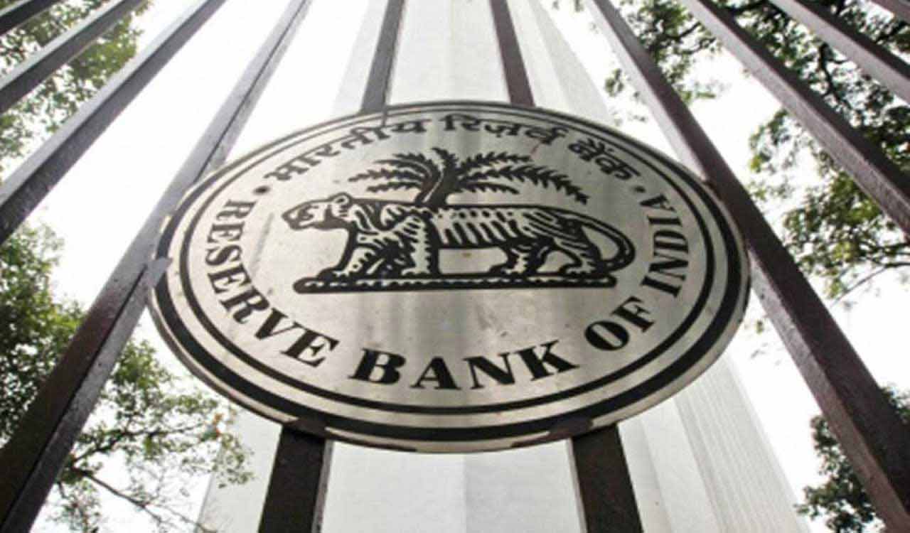 RBI to pay government record dividend of Rs 2.69 lakh crore for FY25