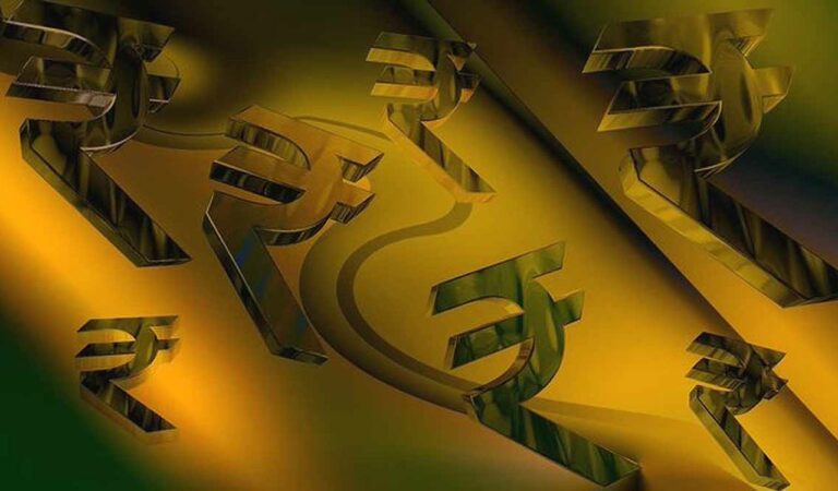 rupee rises 39 paise to 84 18 against dollar amid fii inflows crude oil slump
